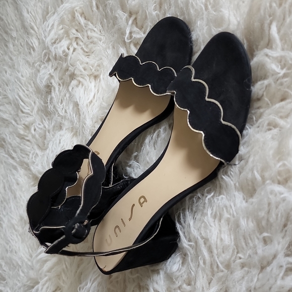 unisa ankle strap sandals